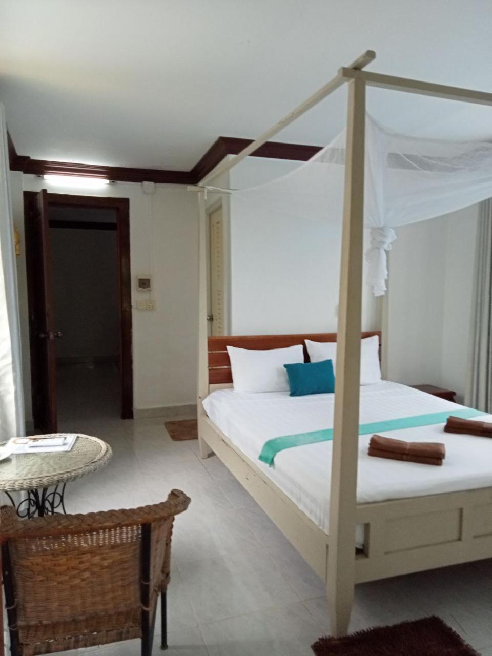 Manoha Villa Sihanoukville Oda fotoğraf
